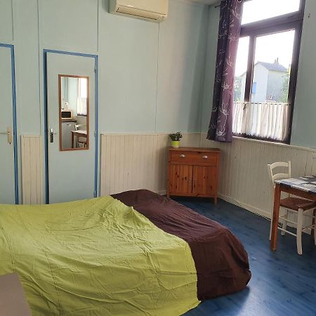 Camping Des 2 Rives- Chambres Etang-sur-Arroux Экстерьер фото